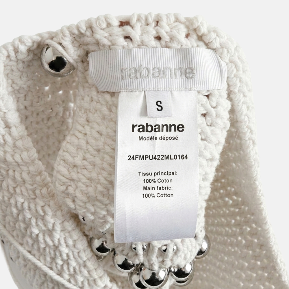 rabanne-piece_close-up