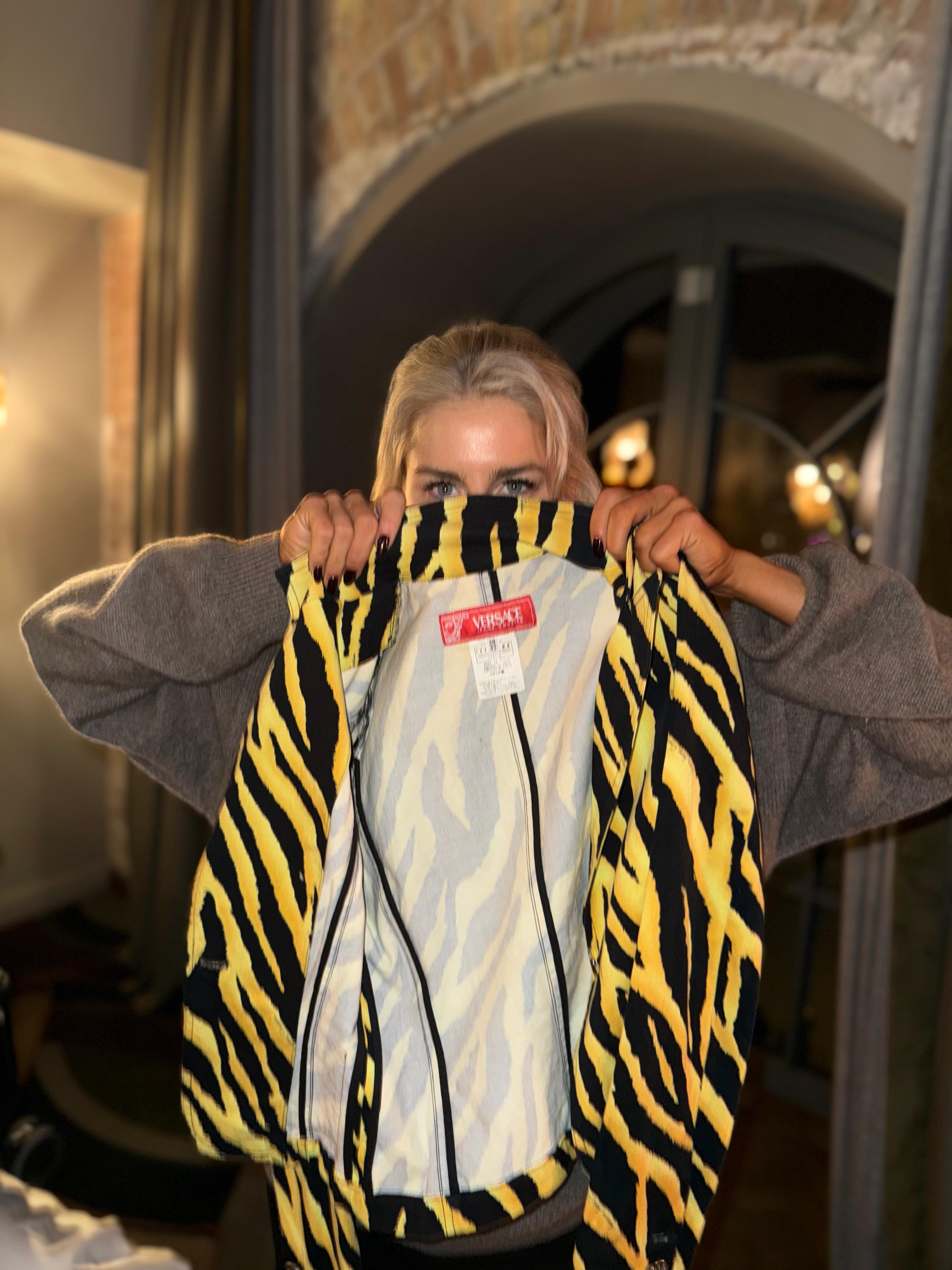 VERSACE JEANS COUTURE  